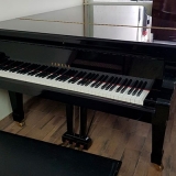 locação de piano de cauda inteira Itaquera locação de piano de cauda inteira Itaquera