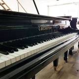 Piano de Cauda Preto